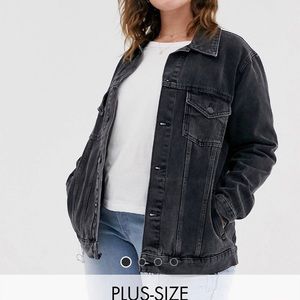New Look Curve oversize Jean jacket in black